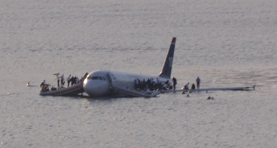 The ditched US Airways Flight 1549 floating on the Hudson River. Image: Flickr | Greg L CC BY 2.0