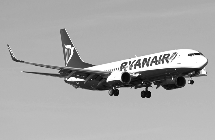 Ryanair 737-800
