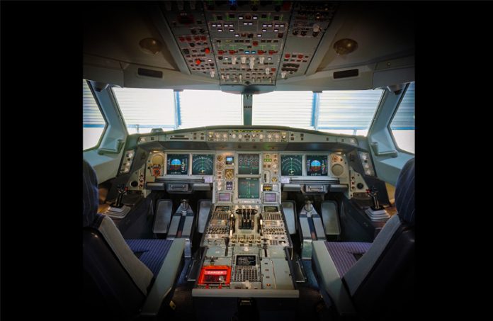 image: © Airbus A340 cockpit | Airbus SAS