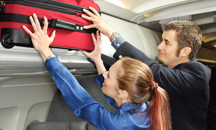 overhead carry on luggage