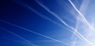 multiple flight contrails