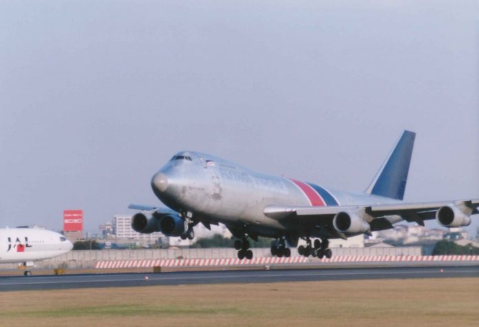 Flying Tiger Line Boeing 747-200