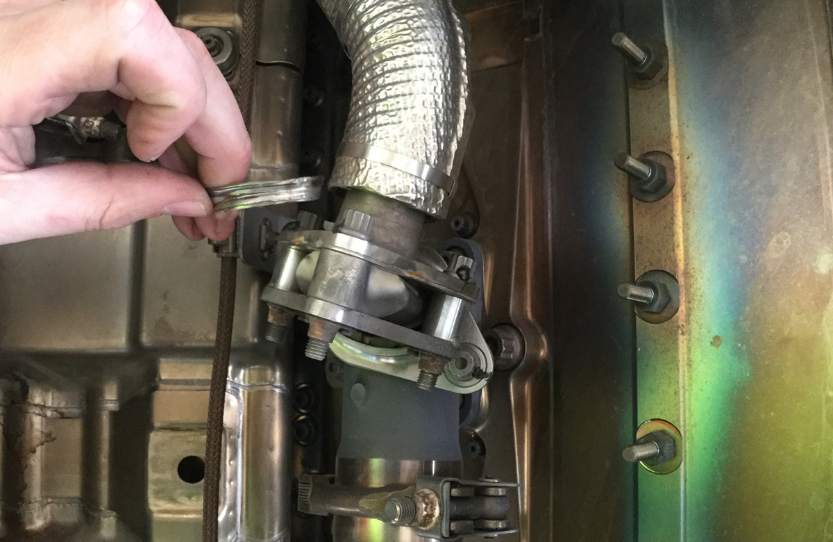 BOEING 787 8–ATA 3020 AIR INTAKE ANTI-ICE/DE-ICE SYSTEM–CLAMP–DETERIORATED. 