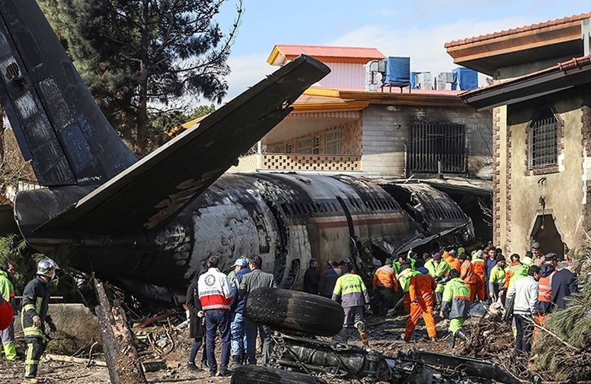 Burnt remains of Boeing 707-3J9C in Iran