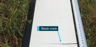 A cracked rotor blade found after a Robinson R22 made a precautionary landing in December 2016.