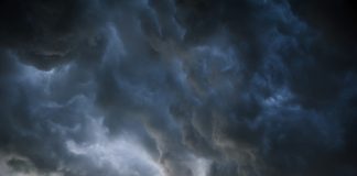 Image of storm clouds