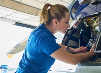 female aero engineer