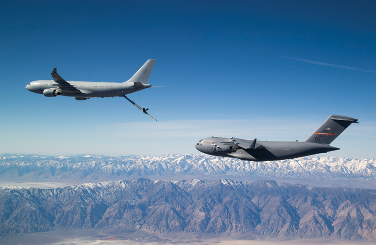 A Royal Australian Air Force KC-30A with a United States Air Force C-17A.