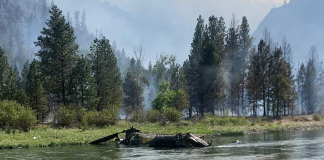 Boeing Vertol CH-47D Chinook crash into a body of water