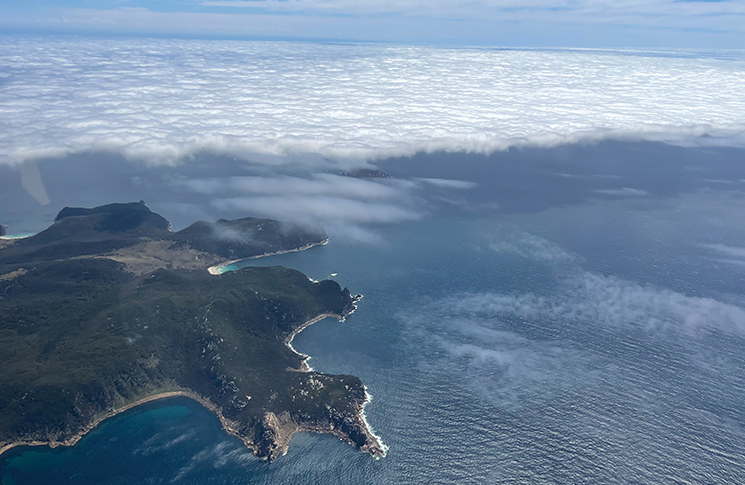 Chalk and cheese visibility in the blink of an eye over Deal Island in Bass Strait