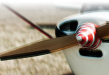 Image of an aeroplane propeller