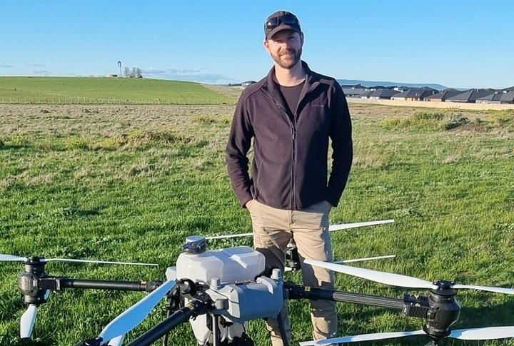 ricky-connelly-header